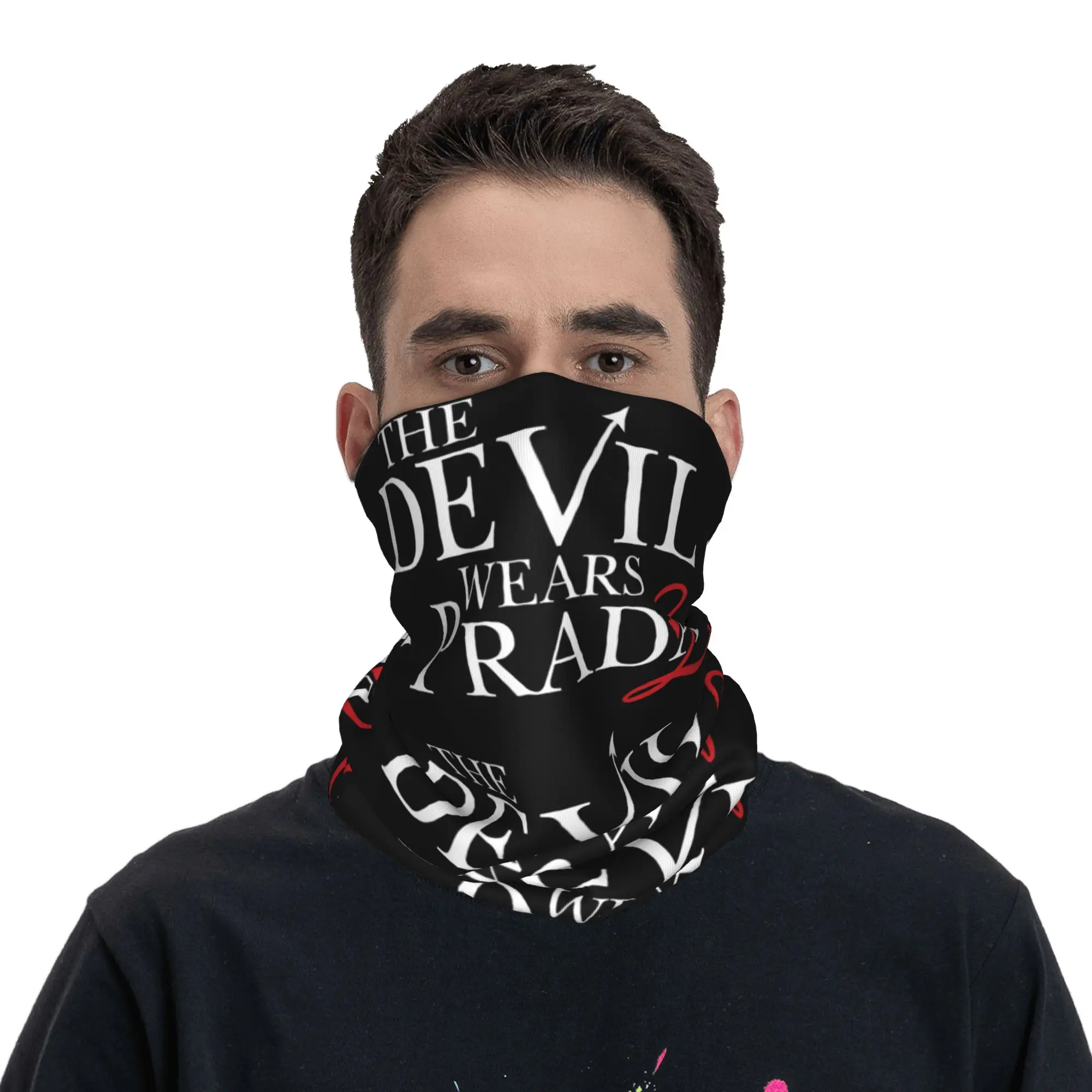 New Comedy Film The Devil Wear - Neck Warmer Tube 评论和价格